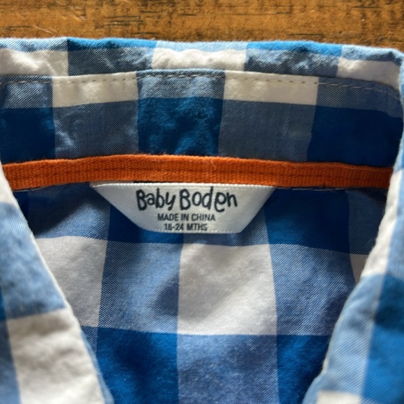 Baby Boden Button Down 18-24 month - Picture 2 of 3